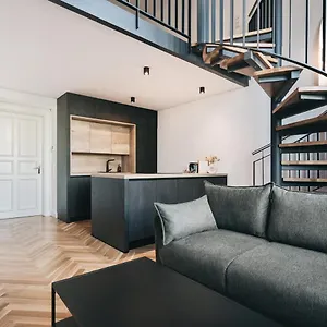  Apartment Neu! Palais Residenz Direkt Im Zentrum Inklusive Netflix